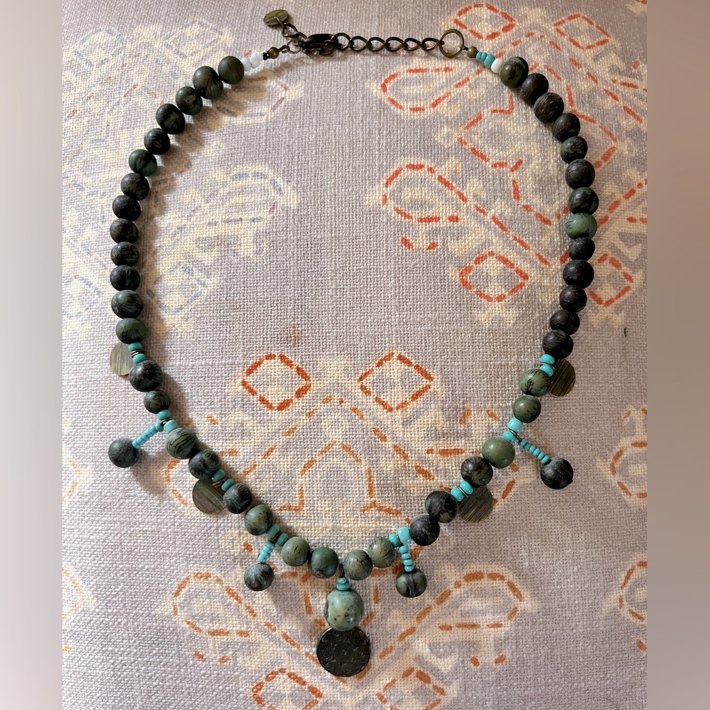 Turquoise beaded necklace